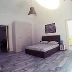 Apartament Punto Zero Syrakuzy